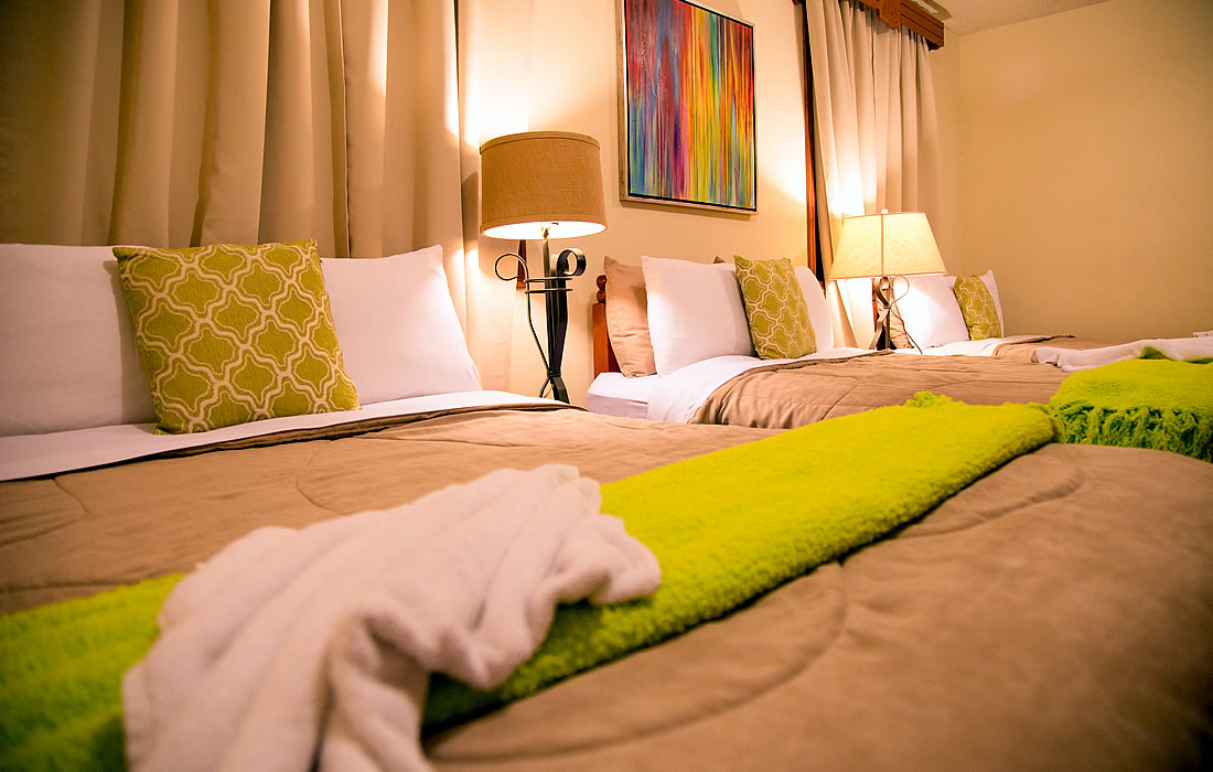 Deluxe Family Room
