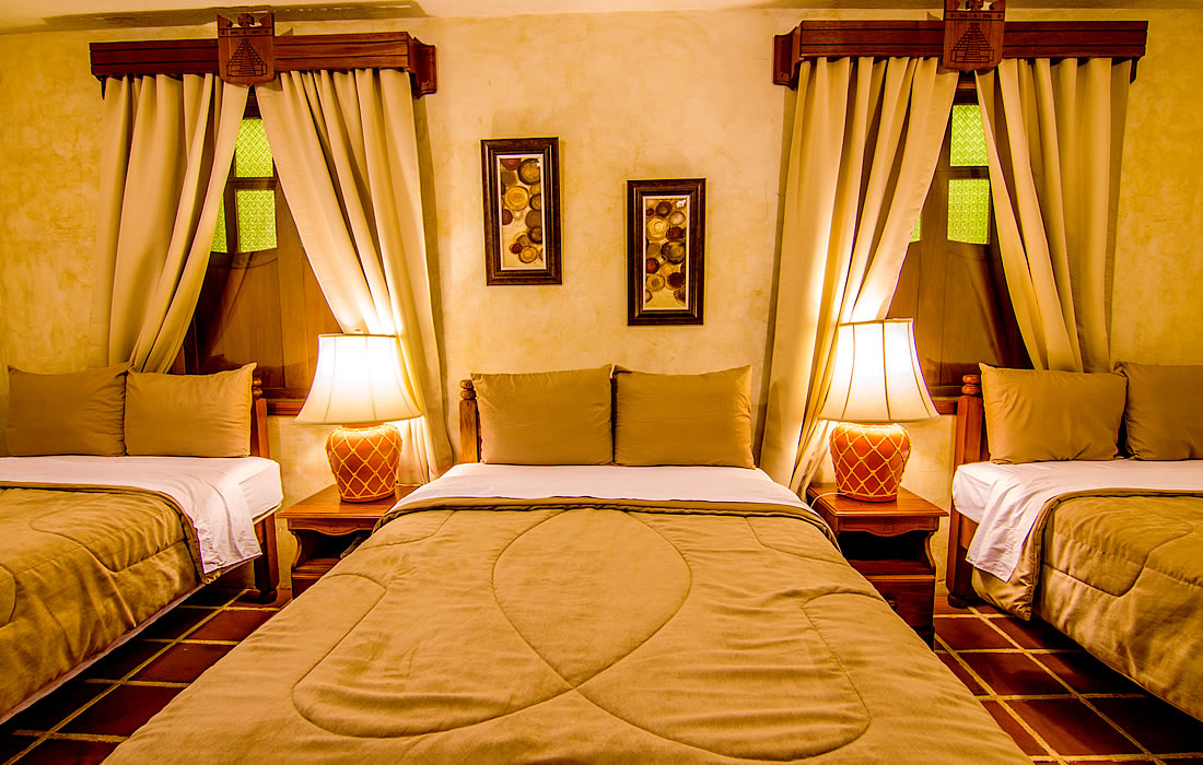 Deluxe Family Room