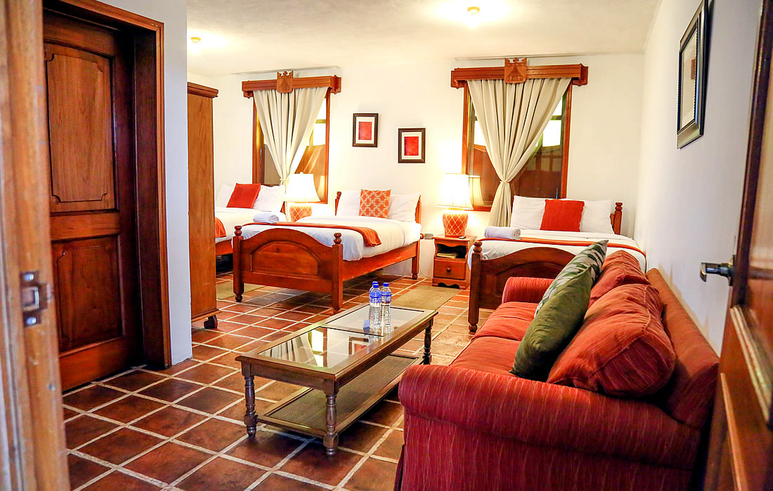 Deluxe Family Room